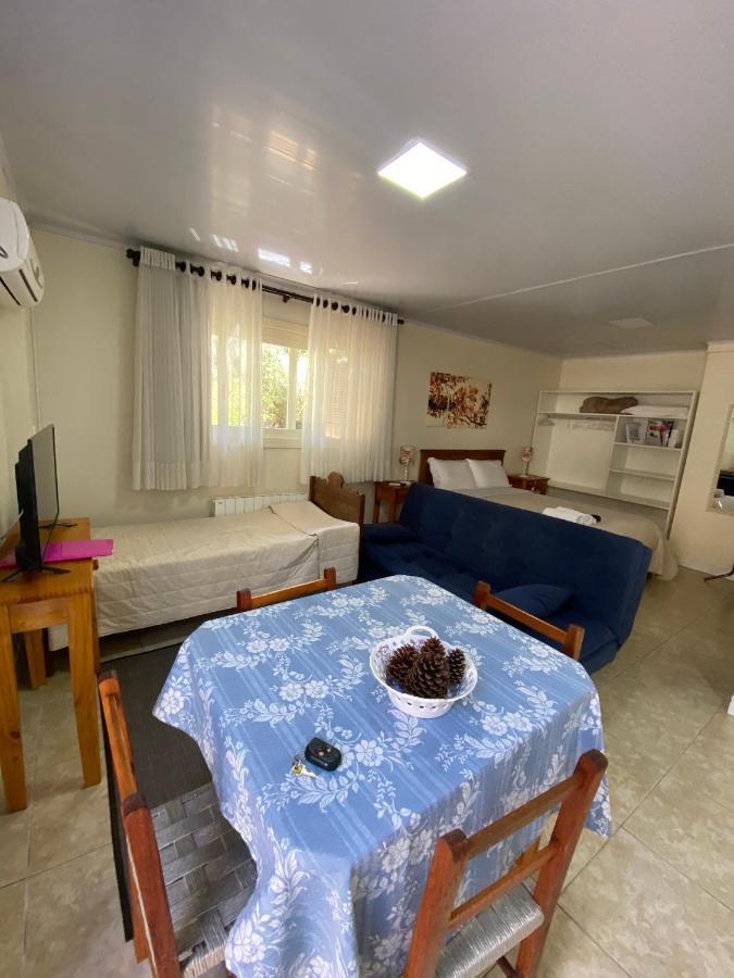Pousada Ipe Amarelo E Quinta Dos Medeiros Bed & Breakfast Gramado Ngoại thất bức ảnh