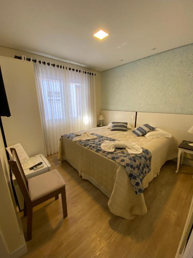 Pousada Ipe Amarelo E Quinta Dos Medeiros Bed & Breakfast Gramado Ngoại thất bức ảnh